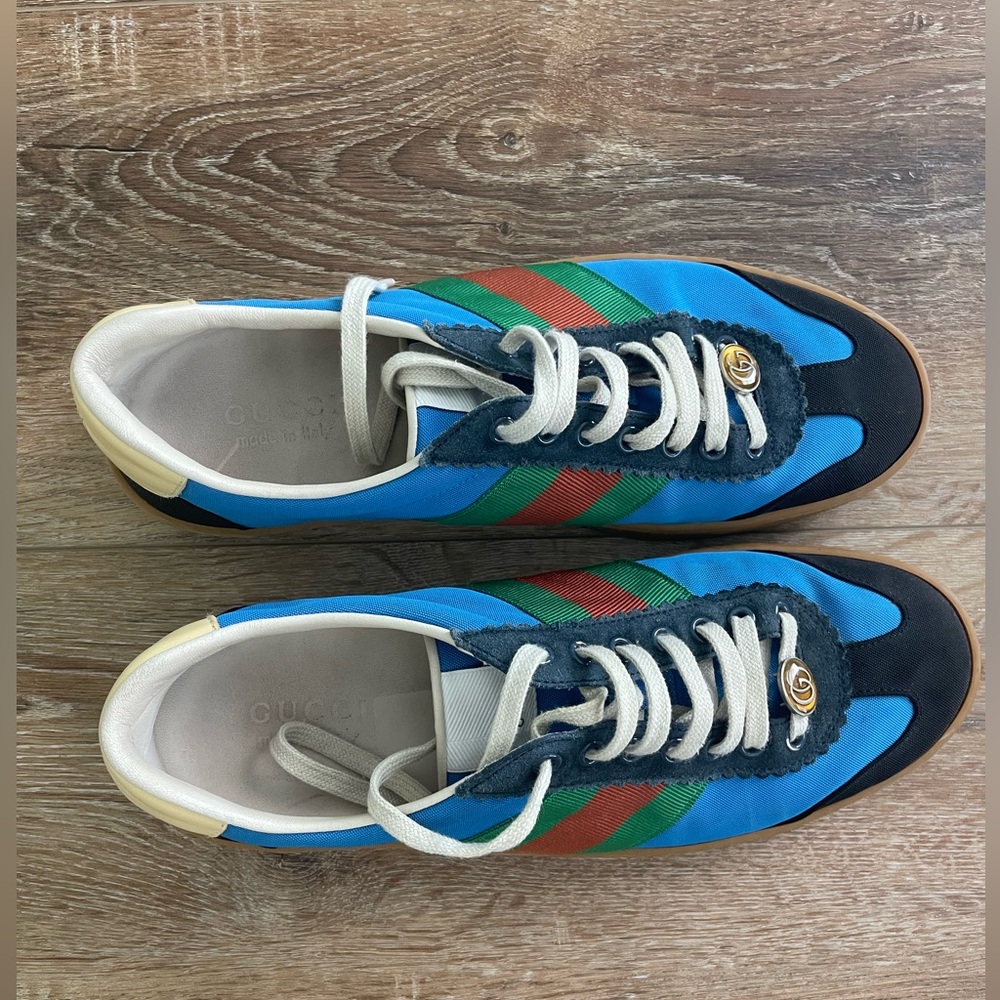 GUC Gucci Sneakers Size 9 - Picture 3 of 6